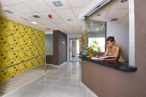 Llagotel La Llagosta Ngoại thất bức ảnh